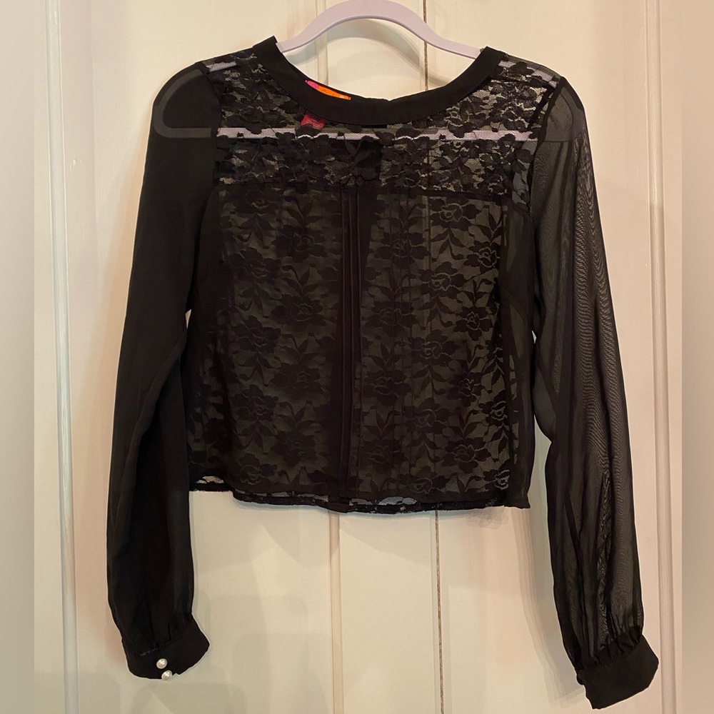 Catch My I Black Lace Top S